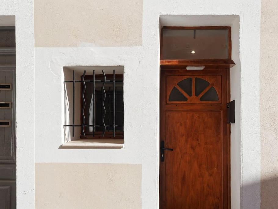 Ღurban Cocon Parking Centre Historique Apartamento Manosque Exterior foto